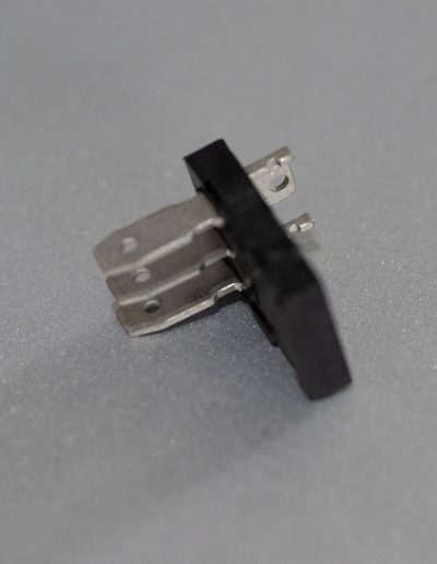 p15 400x516
